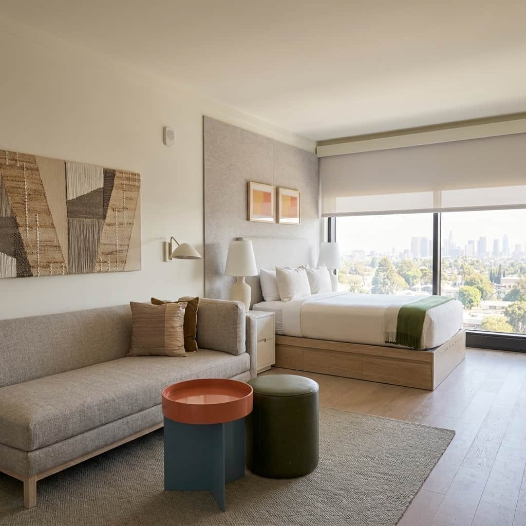 Premium furnished room with an urban city view